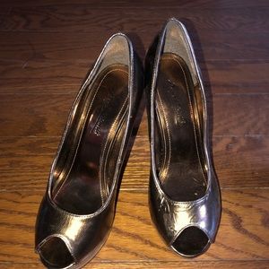 Gold heels size 7